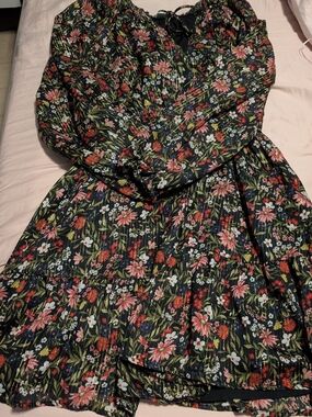 Old Navy Black Floral Smocked Long-Sleeve Dress